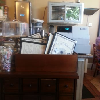 Vally Medlyn's - Register and check-in - Diners Near Me - Danville, California Vally Medlyn's - Register and check-in - Diners Near Me - Danville, California