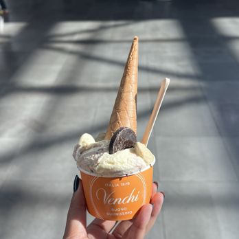 Venchi - Gelato Near Me - Santa Clara, California