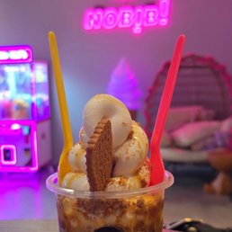 Biscoff ice-cream Biscoff ice-cream