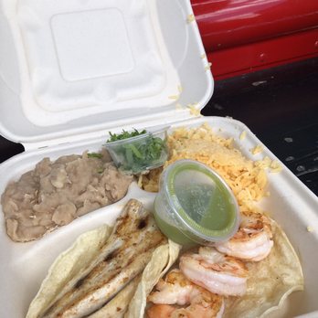 El Taco Borracho - Mahi mahi taco and shrimp taco - Food Trucks Near Me - Lahaina, Hawaii El Taco Borracho - Mahi mahi taco and shrimp taco - Food Trucks Near Me - Lahaina, Hawaii
