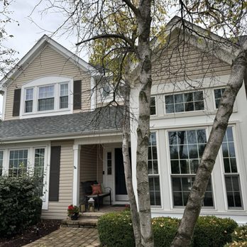 Kenny's Custom House Painting - Window trim paint refresh. - Painters Near Me Kenny's Custom House Painting - Window trim paint refresh. - Painters Near Me