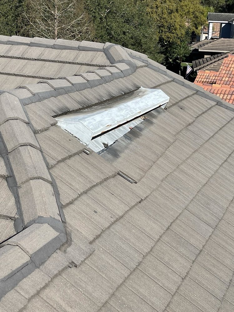 Slide of Metro Builders