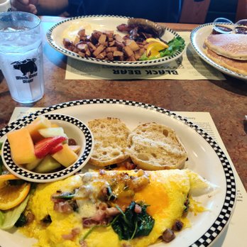 Black Bear Diner El Cajon - Diners Near Me - El Cajon, California Black Bear Diner El Cajon - Diners Near Me - El Cajon, California