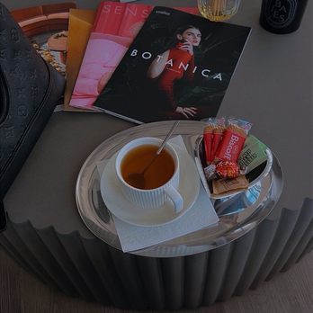 Next Level Nails - Welcome tea - Nail Salons Near Me - Hollywood, Florida