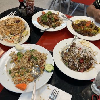 Go Vegan - Variety of vegan plates - Vegan Near Me - Antioch, California