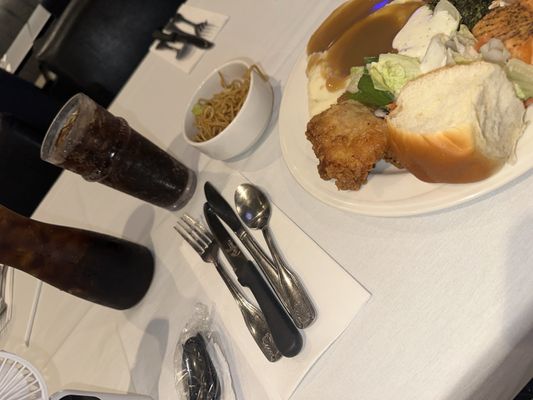 Market Place Buffet by null
