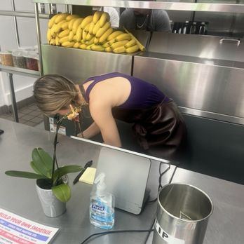 Muse Juice Bar - They go bananas - Juice Bars & Smoothies Near Me - San Francisco, California Muse Juice Bar - They go bananas - Juice Bars & Smoothies Near Me - San Francisco, California