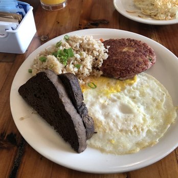 Moke’s Bread And Breakfast - Corned beef hash and eggs, rice and rye toast - Breakfast & Brunch Near Me - Honolulu, Hawaii Moke’s Bread And Breakfast - Corned beef hash and eggs, rice and rye toast - Breakfast & Brunch Near Me - Honolulu, Hawaii