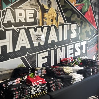 Hawaii's Finest Clothing - Men's Clothing Near Me - Honolulu, Hawaii Hawaii's Finest Clothing - Men's Clothing Near Me - Honolulu, Hawaii