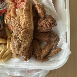 Catfish and wings dinner