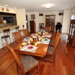 Yosemite Lodging at Big Creek Inn - Dining Room