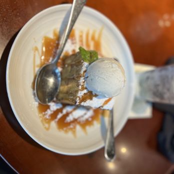 Elbow Room - New American Near Me - Fresno, California Elbow Room - New American Near Me - Fresno, California