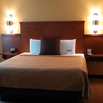 Hyatt Place Riverside/Downtown - King bed room 301 - Hotels Near Me - Riverside, California Hyatt Place Riverside/Downtown - King bed room 301 - Hotels Near Me - Riverside, California