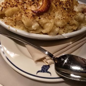 Deans Steak & Seafood - Baked Mac & Cheese with Lobster - Seafood Near Me - Indianapolis, Indiana