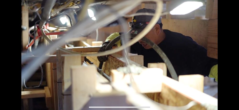 Slide of Fanama Builders