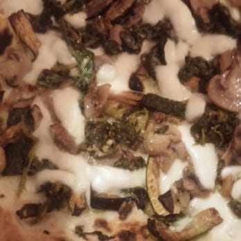 Bianco43 - Vegetariana pizza - Italian Near Me - London, XGL