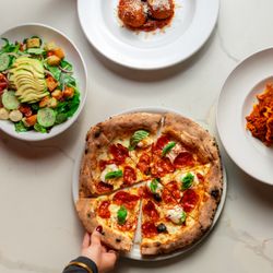 Pomo Pizzeria - Biltmore
