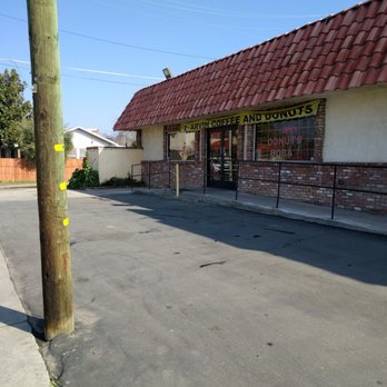 Arvin Donuts - The front. - Donuts Near Me - Arvin, California