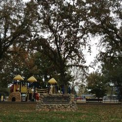 Gold River Discovery Center - The Park