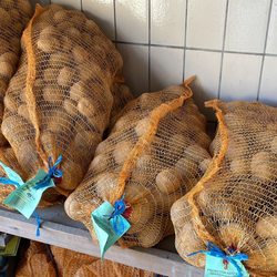 Schrevendorfer Milchkanne - Immer frische Kartoffel,Milch,Eier und noch viel mehr