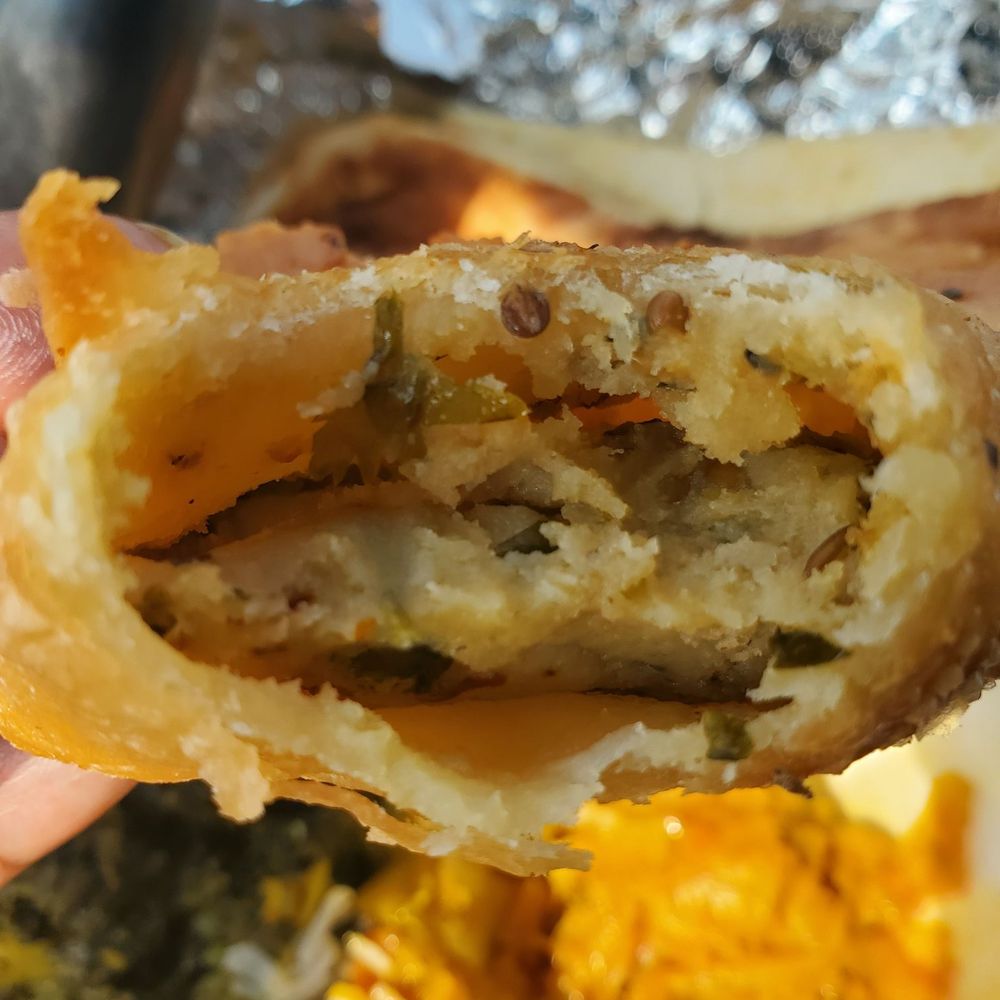 Mazedaar Authentic Indian Cusine - Samosa - Food Trucks Near Me Mazedaar Authentic Indian Cusine - Samosa - Food Trucks Near Me
