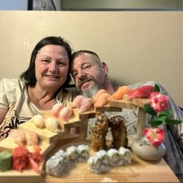 SD10. Sushi for Two