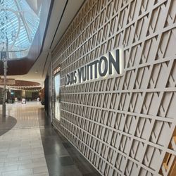 Louis Vuitton Natick - The Lou