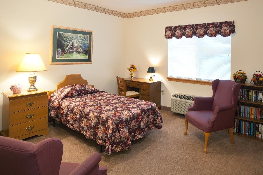 MAPLE SHADE MEADOWS SENIOR LIVING Updated August 2024 50 E Locust