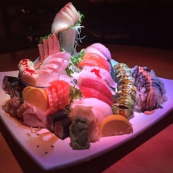 New Hama Sushi - An art... Each bite is a different type of beautiful.