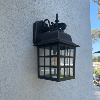 Installationpro - Outdoor lighting installation - Handyman Near Me - Irvine, California