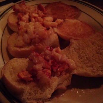 DP's Pub - 3 lobster sliders. Good but needs more meat $7 - Seafood Near Me - Garfield, New Jersey