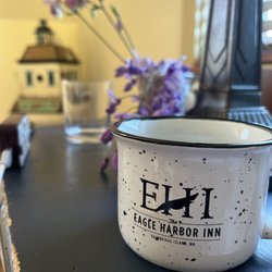 The Eagle Harbor Inn - Love the coffee cups