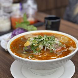 Pho Anh Vu - Hue Style Beef, Pork & Blood Pudding with Vermicelli Soup