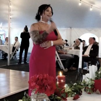 Hawthorne's Backyard Bar & Grill - Maid of honor speech inside the tent. - Bars Near Me - West Chicago, Illinois