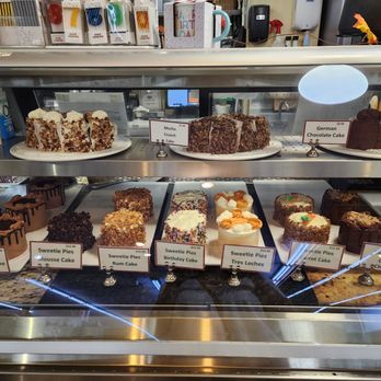Cal Mart - Lovely bakery and deli - Grocery Near Me - Calistoga, California Cal Mart - Lovely bakery and deli - Grocery Near Me - Calistoga, California