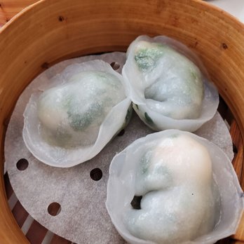 Ginger & Garlic - Shrimp with spinach - Dim Sum Near Me - Honolulu, Hawaii Ginger & Garlic - Shrimp with spinach - Dim Sum Near Me - Honolulu, Hawaii