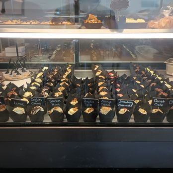 Wicked Batter Cafe - Cupcakes - Cafes Near Me - Jacksonville, Florida