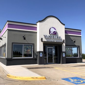 Taco Bell - Restaurant Exterior and Drive-thru - Fast Food Near Me - Platte City, Missouri