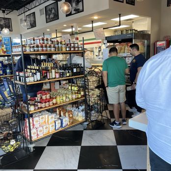 Stasio's - Popular place to pickup dinner - Italian Near Me - Orlando, Florida