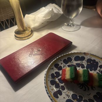 Carbone - Cookies - New American Near Me - Miami, Florida Carbone - Cookies - New American Near Me - Miami, Florida