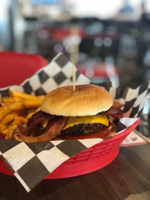 Hut’s Hamburgers by null