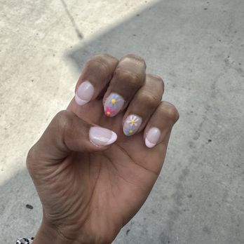 Fizz Nails - Nail Salons Near Me - Houston, Texas Fizz Nails - Nail Salons Near Me - Houston, Texas