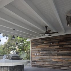 Reclaimed Wood San Diego - Wall in backyard.