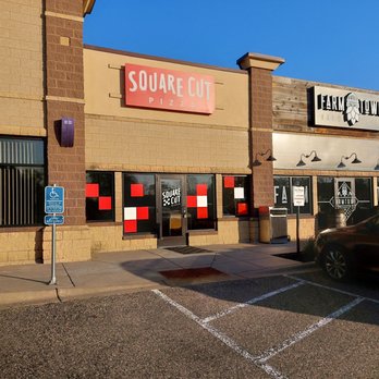 Square Cut Pizza - the outside of a restaurant - Pizza Near Me - Farmington, Minnesota Square Cut Pizza - the outside of a restaurant - Pizza Near Me - Farmington, Minnesota