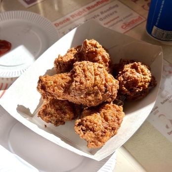 Riverside Lunch - Wing Dings - huge, perfectly crisp, delicious! - Burgers Near Me - Charlottesville, Virginia