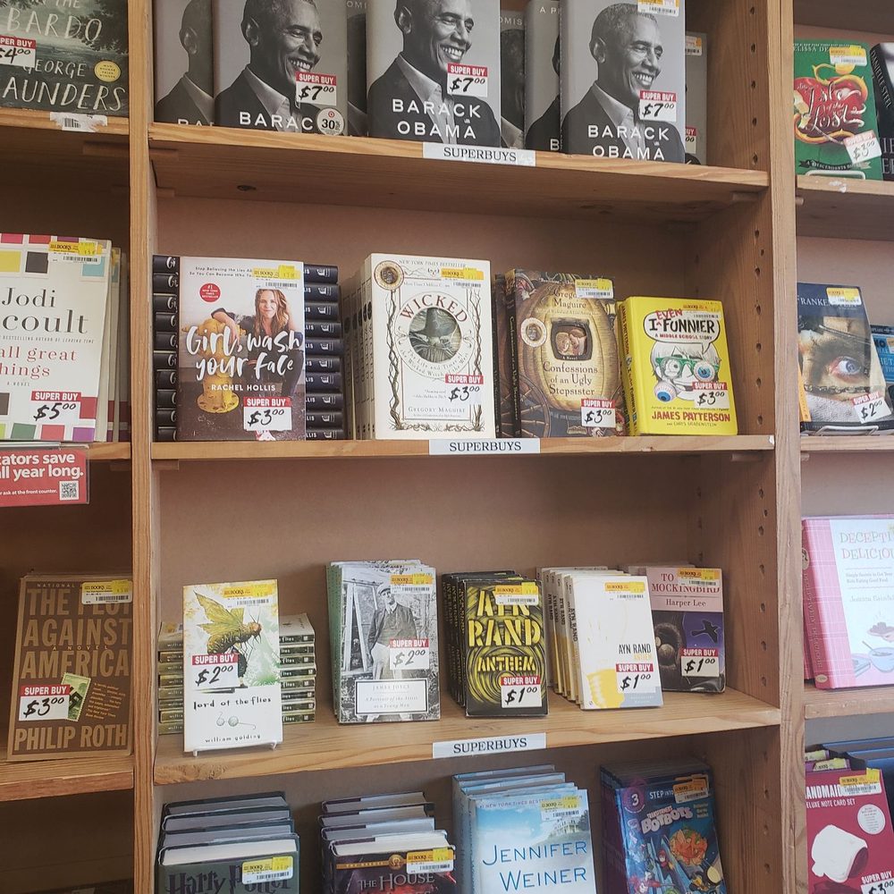 Half Price Books - Books, Mags, Music & Video Near Me - Indianapolis, Indiana