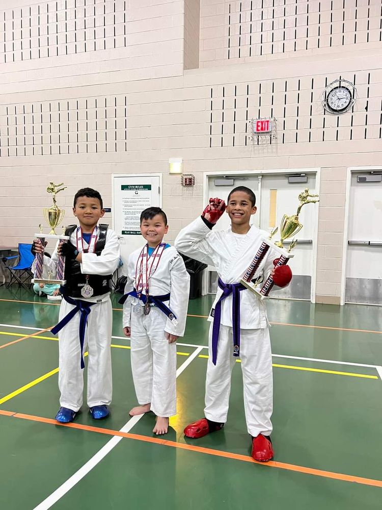 Strive Martial Arts Family Fitness Center Logo