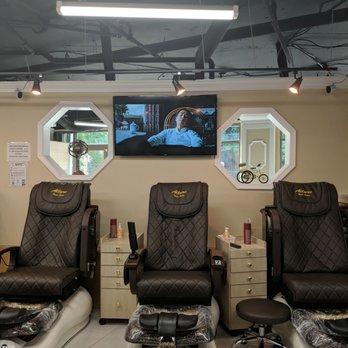 Allure Nails Salon - Amazing nail salon!  Great chairs and lovely staff! - Nail Salons Near Me - Atlanta, Georgia