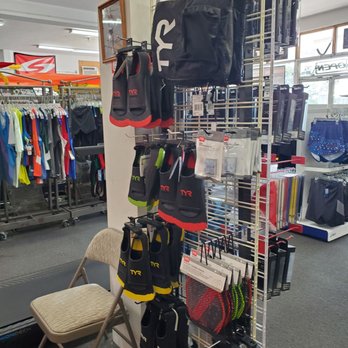 Runner's HI - Sporting Goods Near Me - Aiea, Hawaii