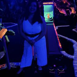 RexCenter Vegas - Mini Golf - I loved the idea of this course, but it took me a stroke or two to get it up the ramp. :)